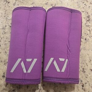 A7 Knee Sleeves
